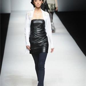 DBHK精品女装诚邀加盟