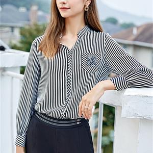 愛(ài)詩(shī)帛雅女裝誠(chéng)邀您的加盟