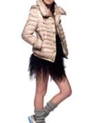 坦博尔女装产品图片