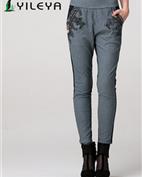 伊乐雅女装产品图片