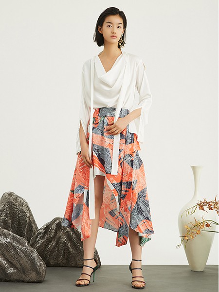 ICY女装产品图片