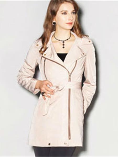 雅丹经典女装产品图片