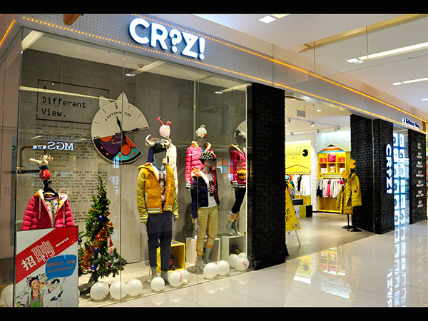 CRZ女装店铺展示
