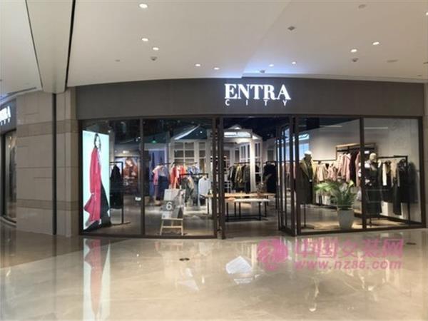 因取女装店铺展示 因取女装店铺展示