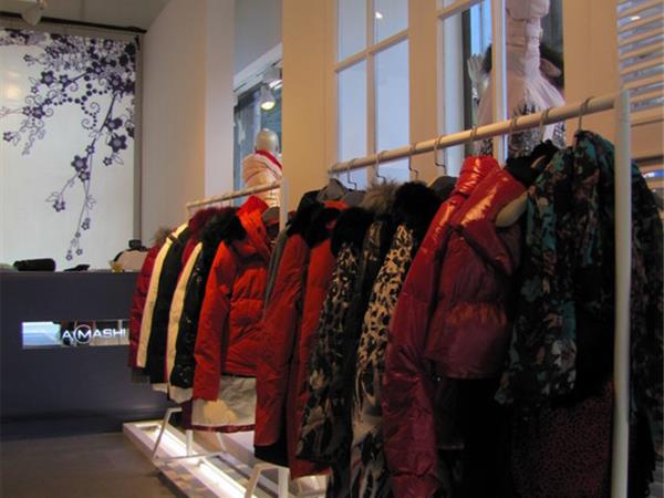 艾玛诗女装店铺展示