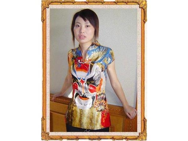 汇苑女装店铺展示