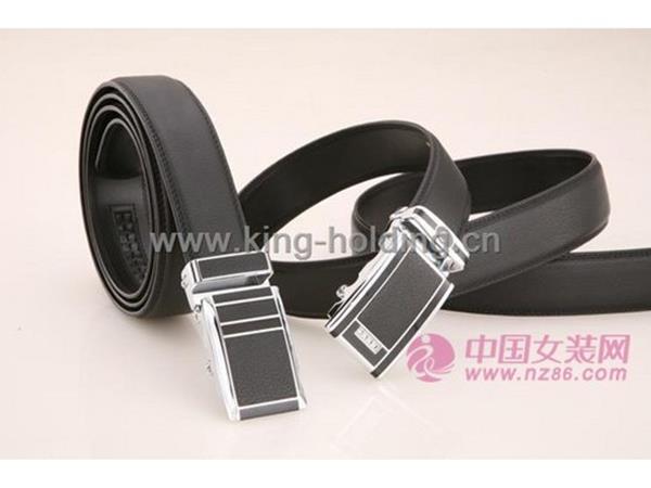 金嘉女装店铺展示