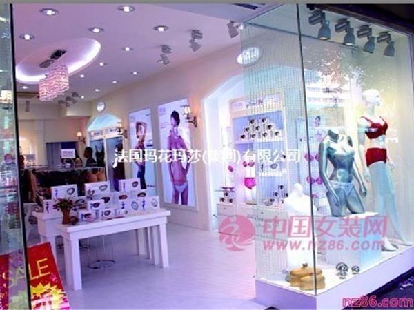 玛花玛莎女装店铺展示