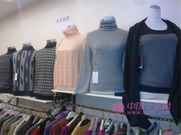 爱牧女装店铺展示