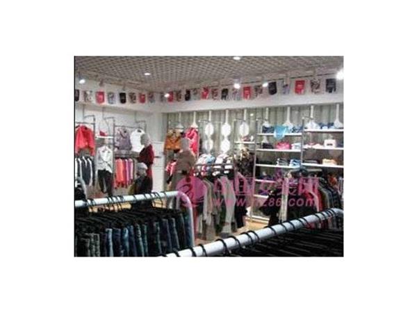 酷伊美女装店铺展示 酷伊美女装店铺展示