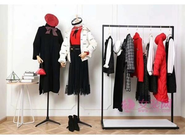 碧上女装店铺展示