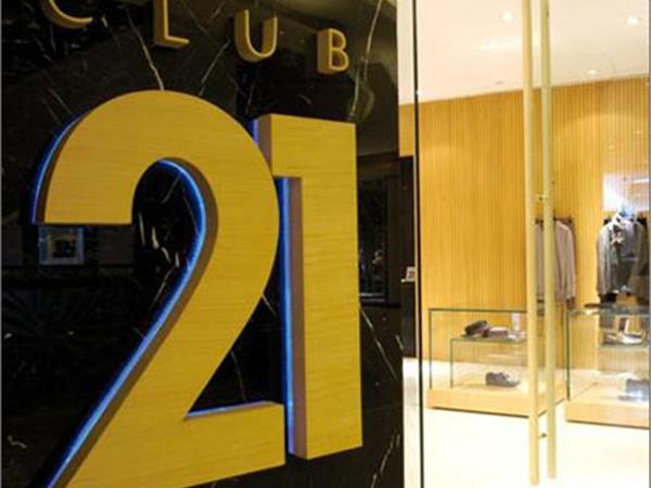 Club 21女装店铺展示