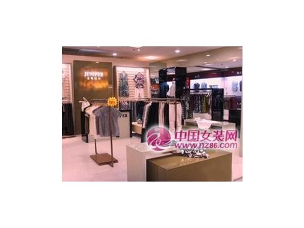 金妮波尔女装店铺展示