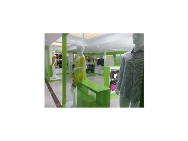 竹莱纺女装店铺展示