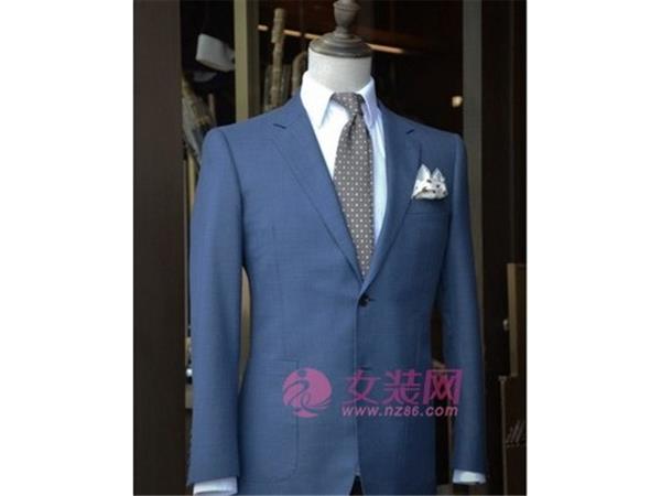 沈记西服女装店铺展示
