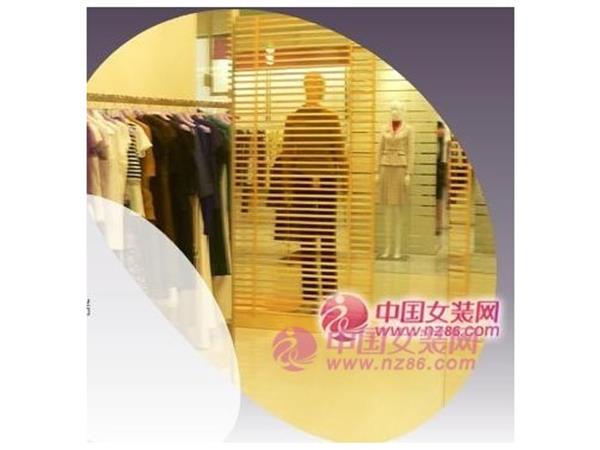 迅美女装店铺展示
