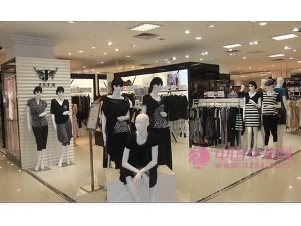 捷西菲儿女装店铺展示 捷西菲儿女装店铺展示