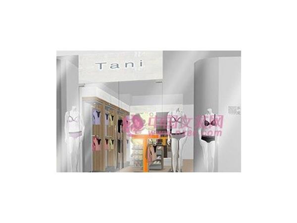 亭宜女装店铺展示