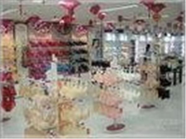 杰奎琳女装店铺展示