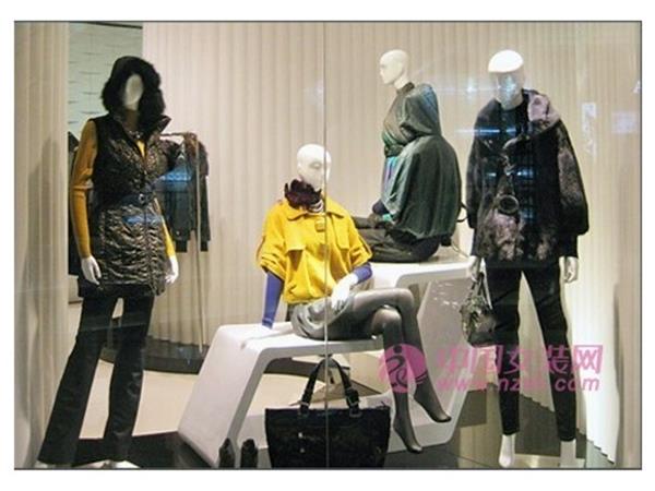 裘缇诺女装店铺展示