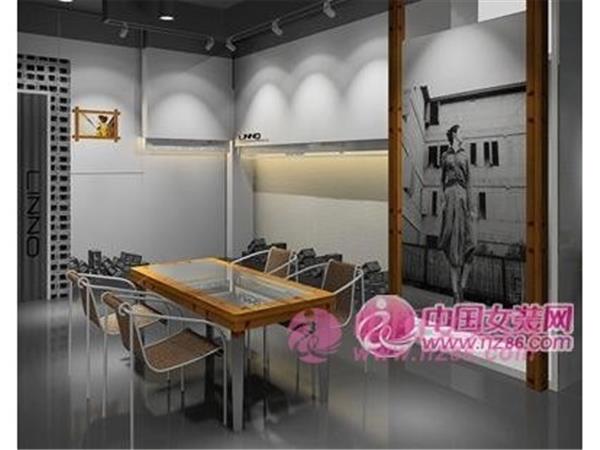 聆女装店铺展示