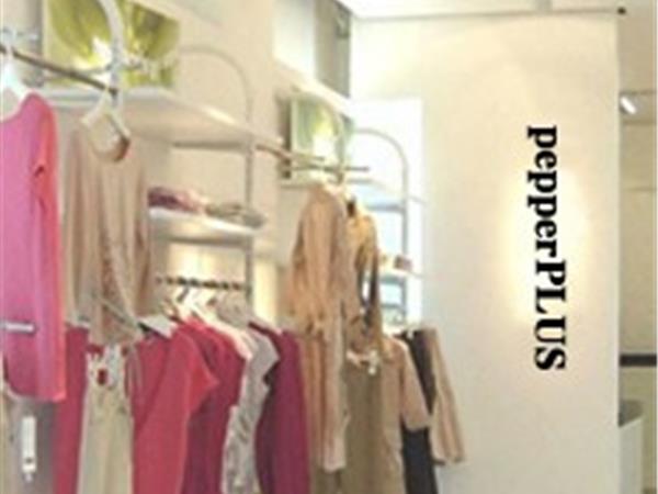 贝特尔芭斯女装店铺展示