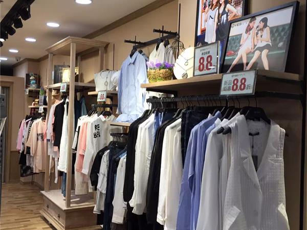 YES女裝店鋪展示