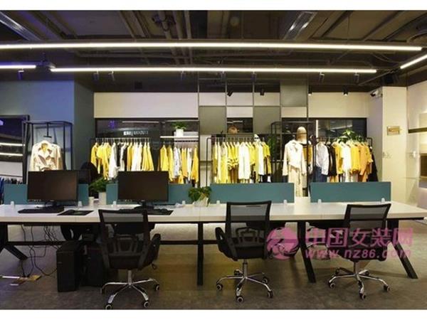 天使玛丽女装店铺展示 天使玛丽女装店铺展示