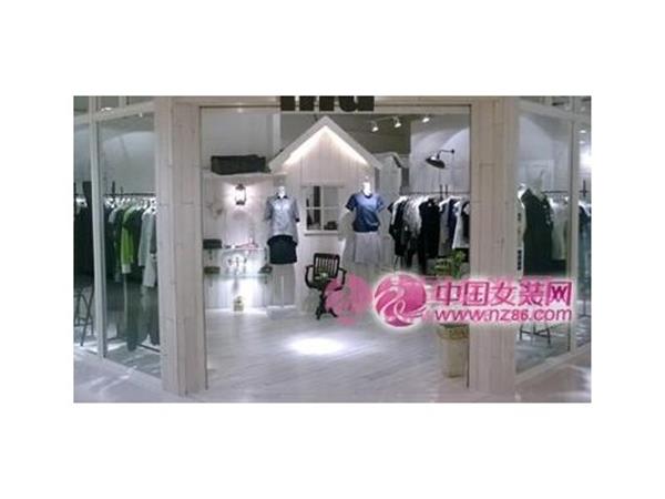 優本木女装店铺展示