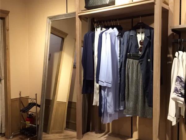 YES女裝店鋪展示