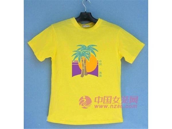 本色印象女装店铺展示