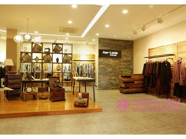 艾尔兰得女装店铺展示