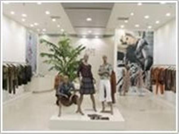 古加菲女装店铺展示