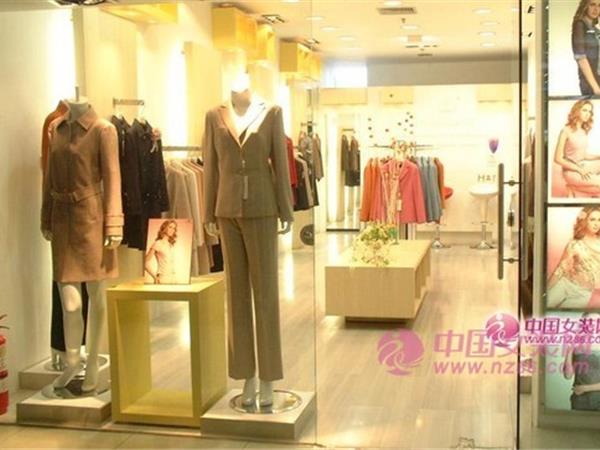 慧之芳女装店铺展示