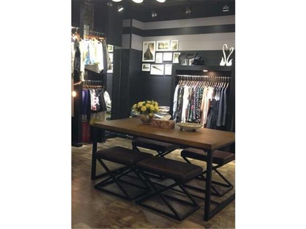 欧洲站女装店铺展示