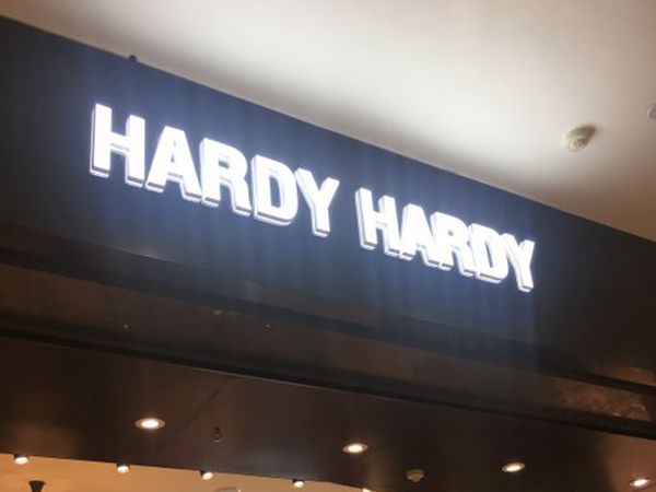 HARDY HARDY女装店铺展示