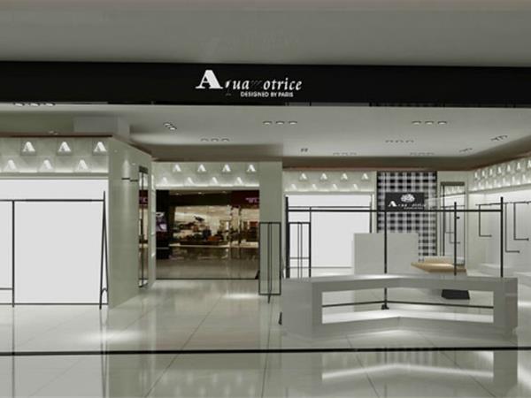 雅丹经典女装店铺展示