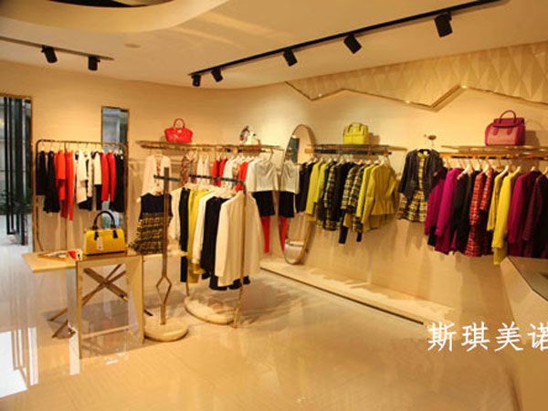斯琪美诺女装店铺展示