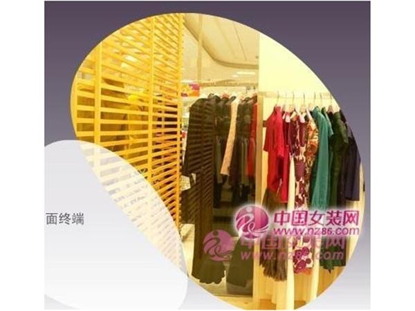 迅美女装店铺展示