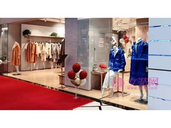 槿素女装店铺展示