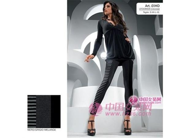 莉华芝女装店铺展示