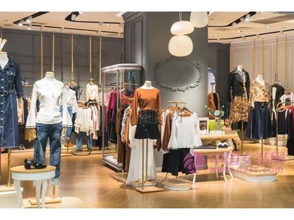 佳人索爱女装店铺展示