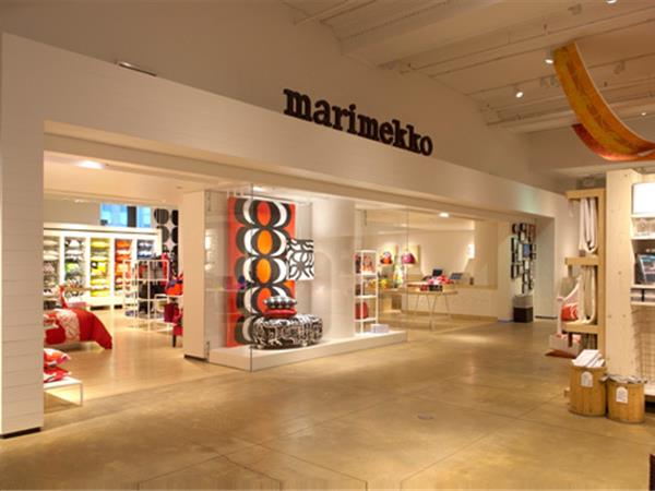 Marimekko女装店铺展示