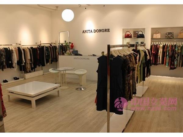 安妮塔女装店铺展示