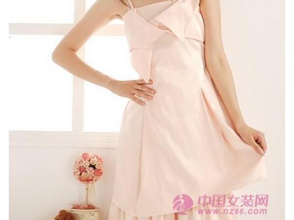 雪倪娅女装店铺展示