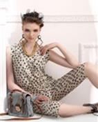 灵的女装产品图片