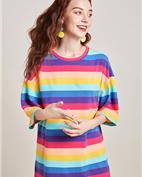 阿卡随心手艺女装产品图片