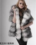 束兰女装产品图片