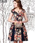 阿卡随心手艺女装产品图片