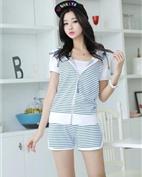 初摸女装产品图片